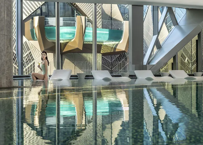 - Epic Tower 5* Macau